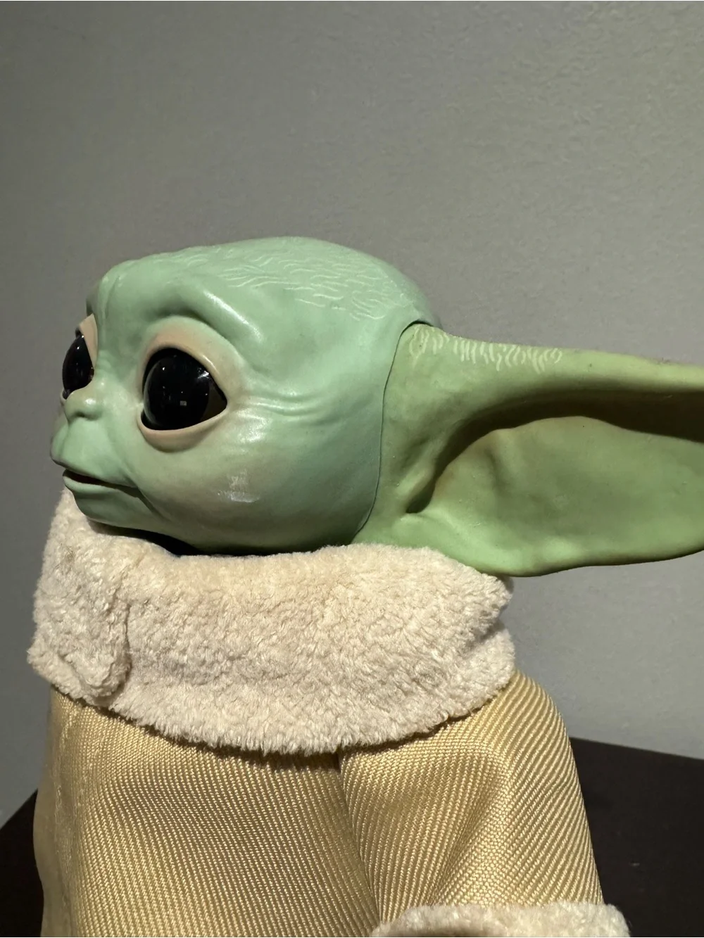 Star Wars Mandalorian the Child Talking Interactive Baby Yoda Grogu Hasbro 2020